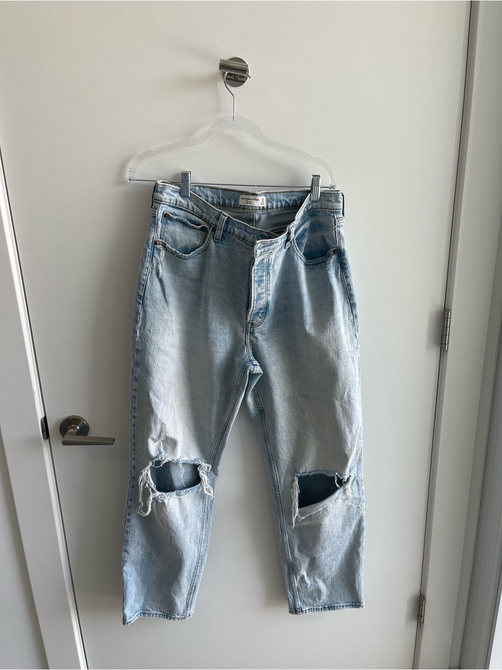 Abercombie The Dad Jeans High Rise Ripped Jeans